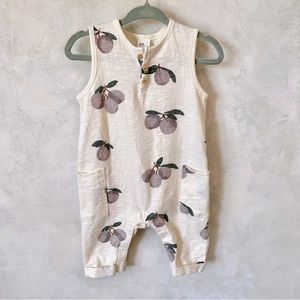 H&M Baby plum print romper w/ snaps : size 6 months